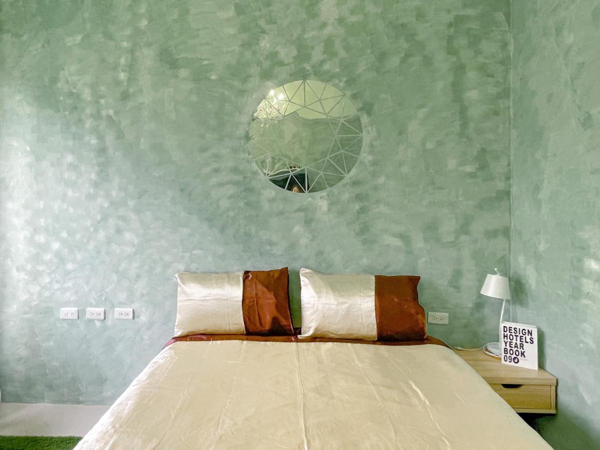 Kaohsiung Raifong Corner Homestay Exteriér fotografie